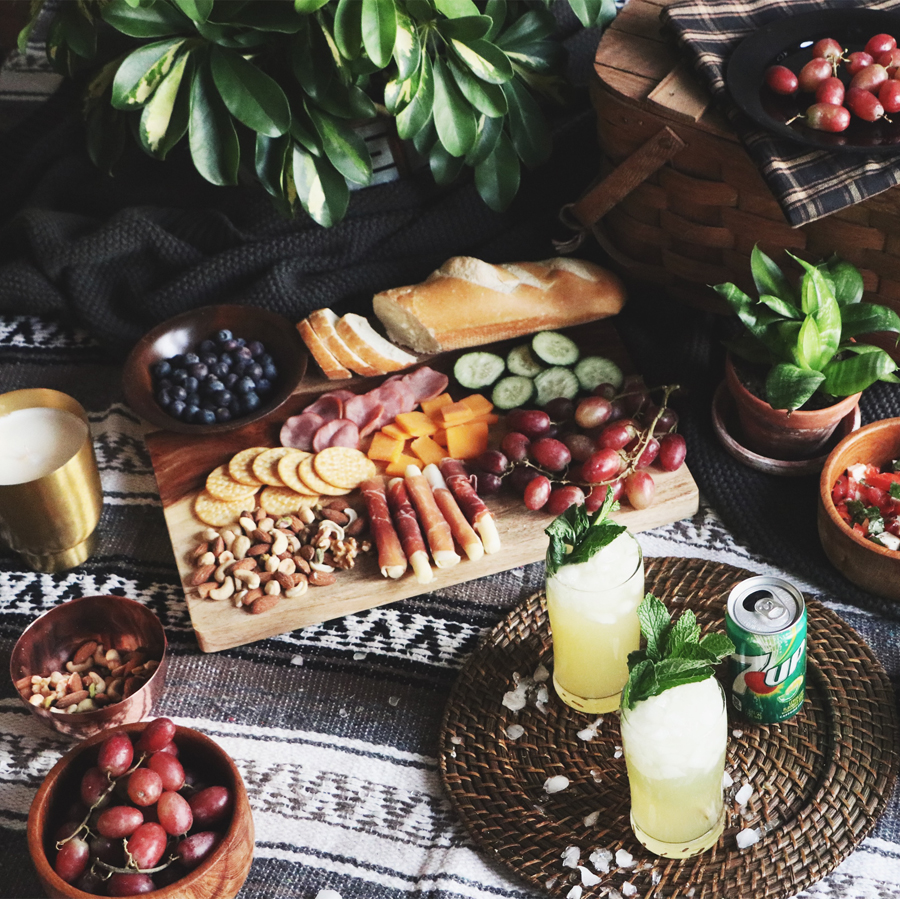 How to Host an Indoor Picnic | theanastasiaco.com