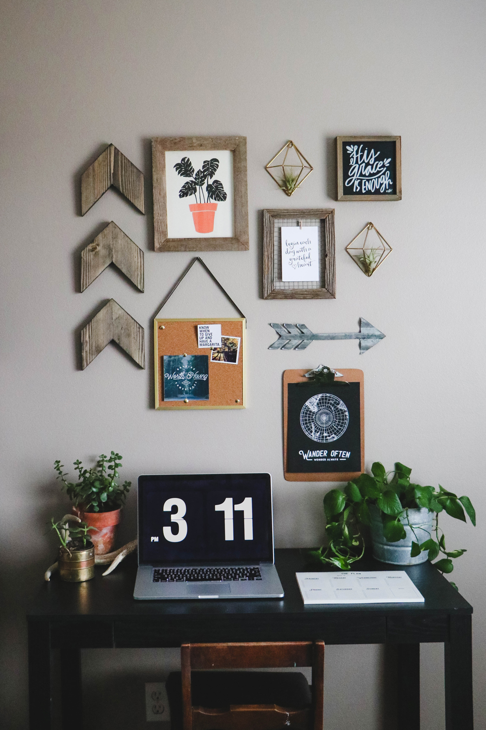 Office Gallery Wall | Wall Collage | Inspiration Board | Flip Clock Screensaver | Boho Office | The Anastasia Co