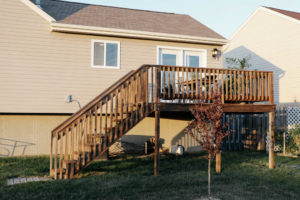 Deck Makeover | Behr Cedar Naturaltone Stain