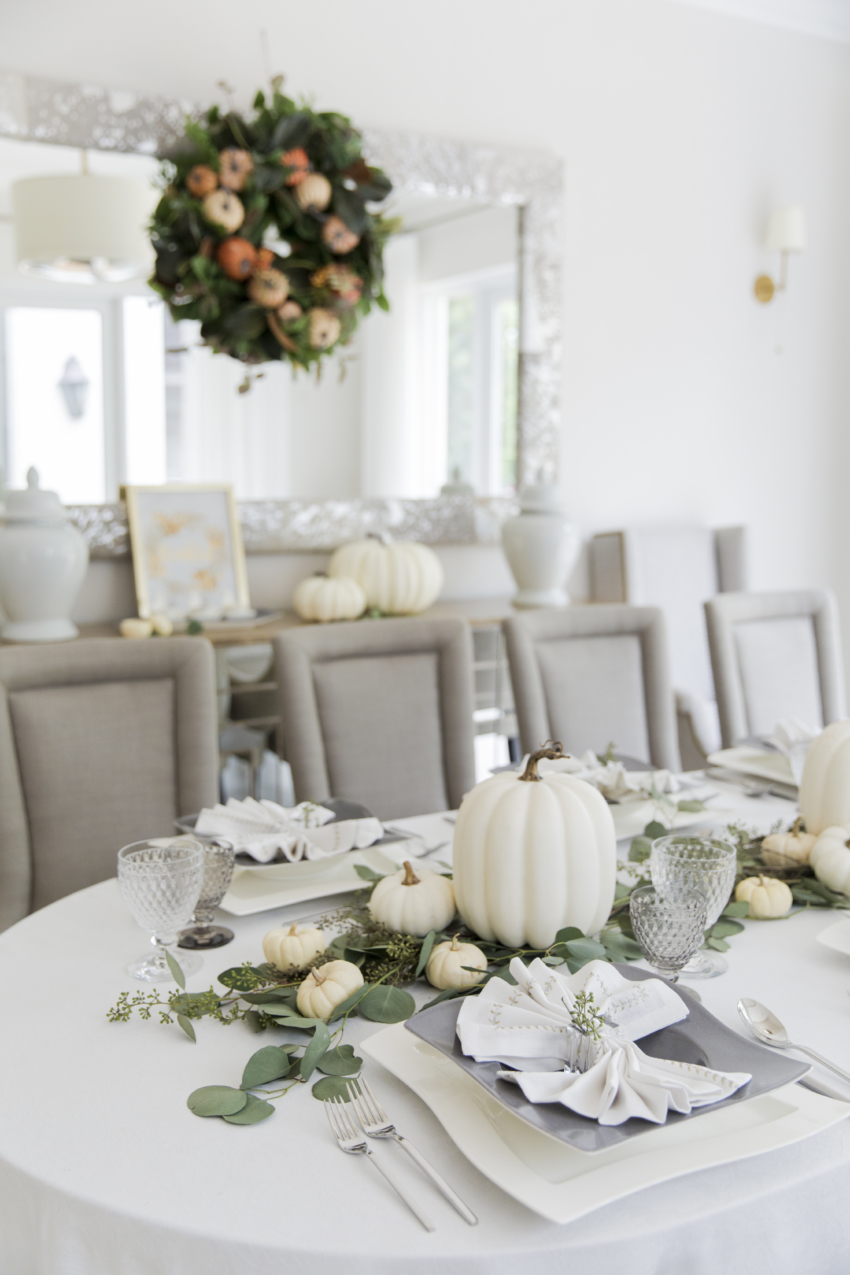 What screams fall more than an array of beautiful pumpkins? This set of 12 white pumpkins provides a perfect array of sizes and may even leave you with a few extra to decorate other parts of the house. / theanastasiaco.com @theanastasiaco